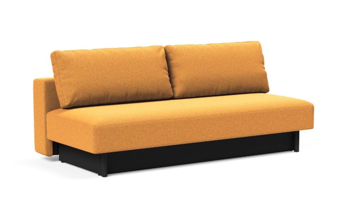 Rugkussens weg en één persoon kan al slapen. Verder uitklappen geeft een bed van 140x200 cm.