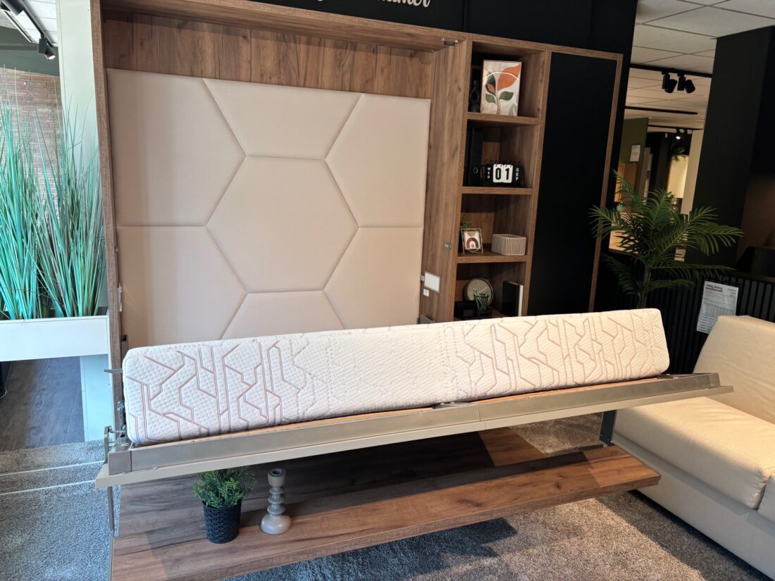 Showroommodel Bedkast Easy Desk Work