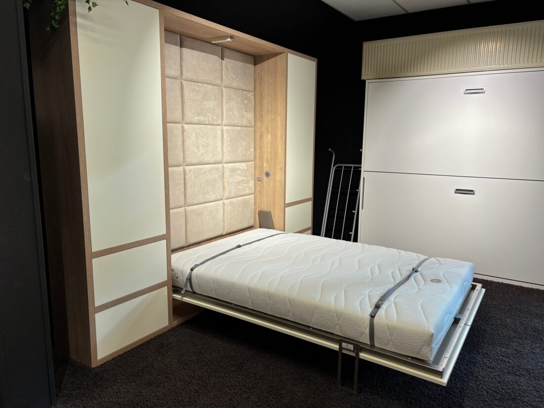 TRP Post Container Data TRP Post ID 34283 Showroom Model Bed Cabinet Easy TRP Post Container