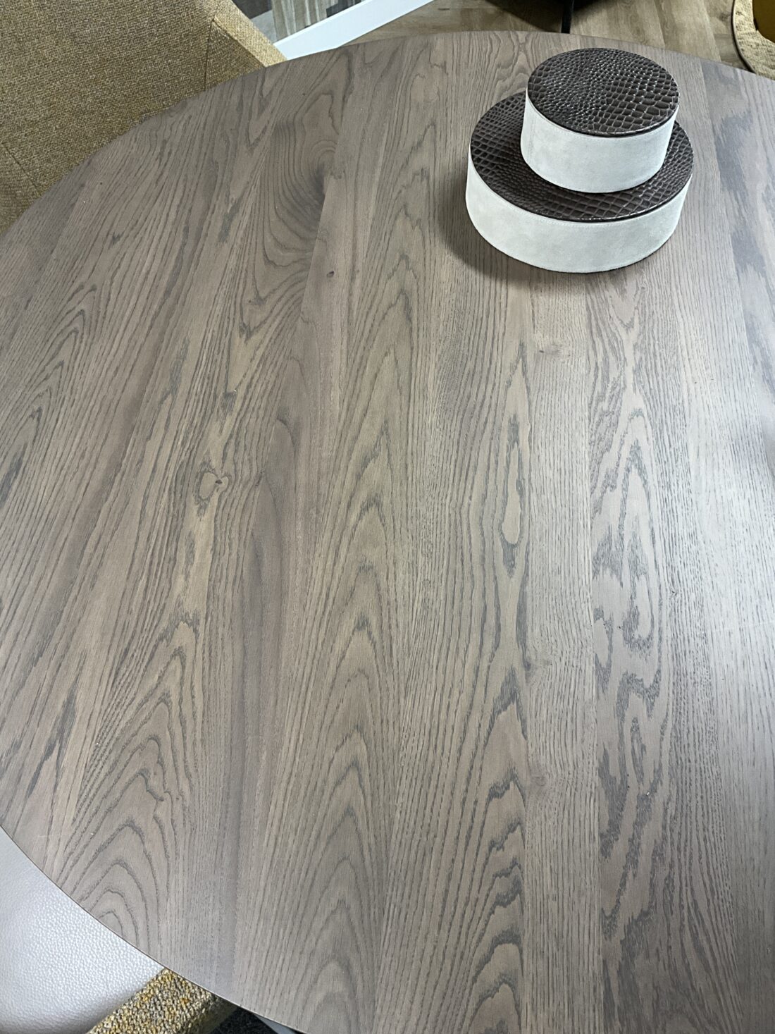 Eetkamertafel Steely Bree S New World