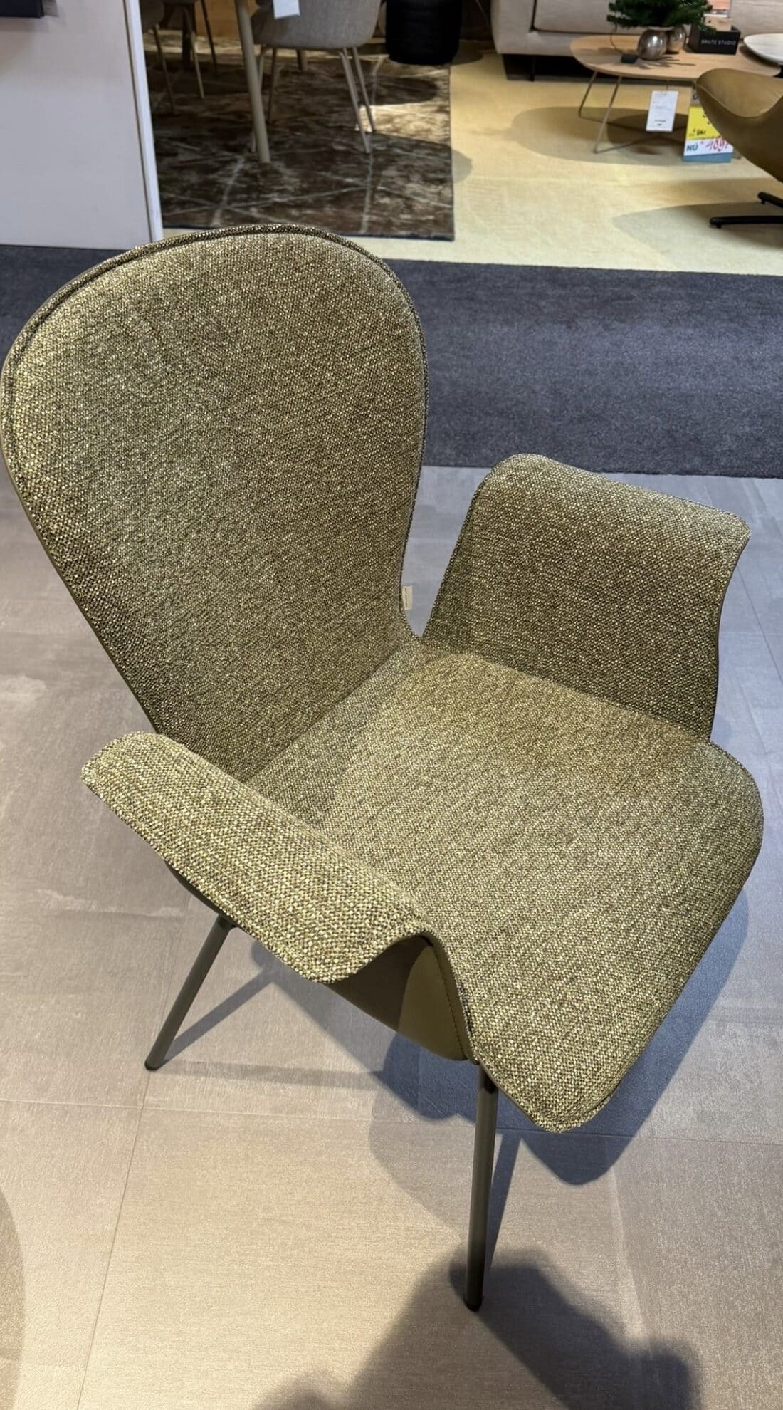 Eetkamertafel Oxxi Bert Plantagie Stoelen Eetkamertafel Oxxi Bert Plantagie Stoelen