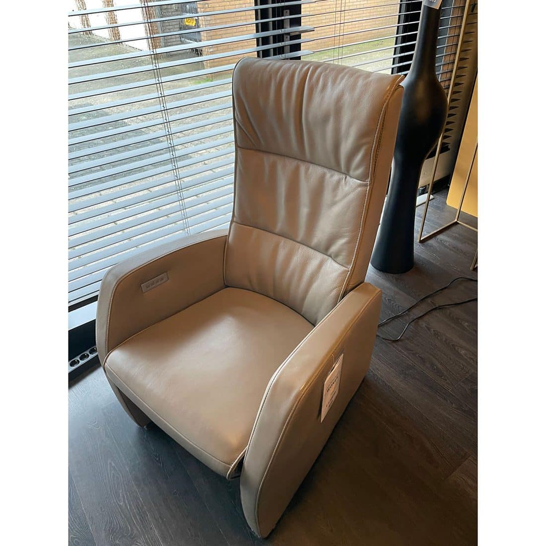 Outlet Relaxfauteuil Chino 01
