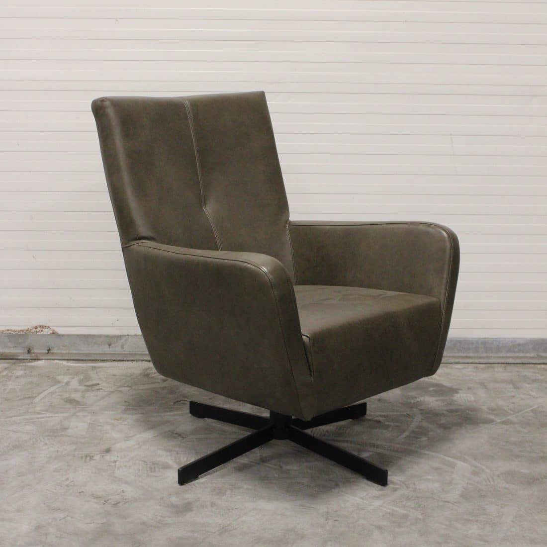 Class Design Sabina Draaifauteuil