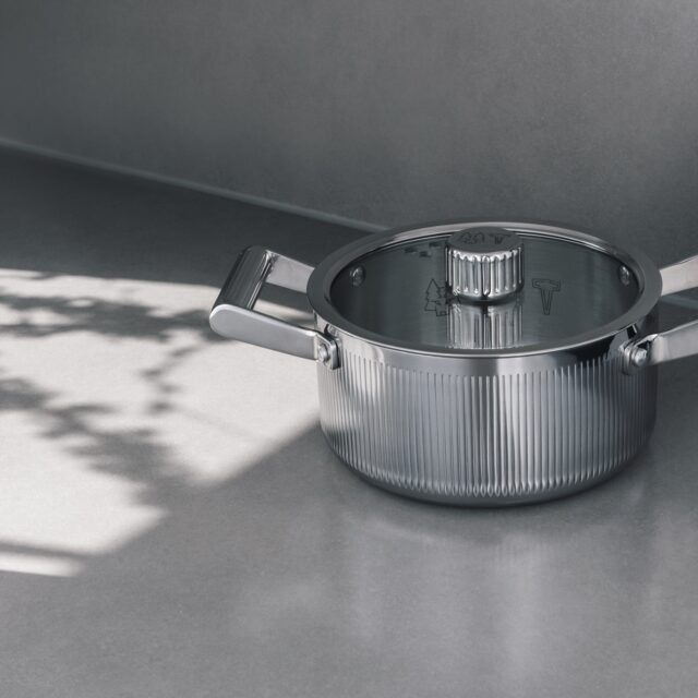 Vargen Thor Glima Silver 2 litre Cooker 2
