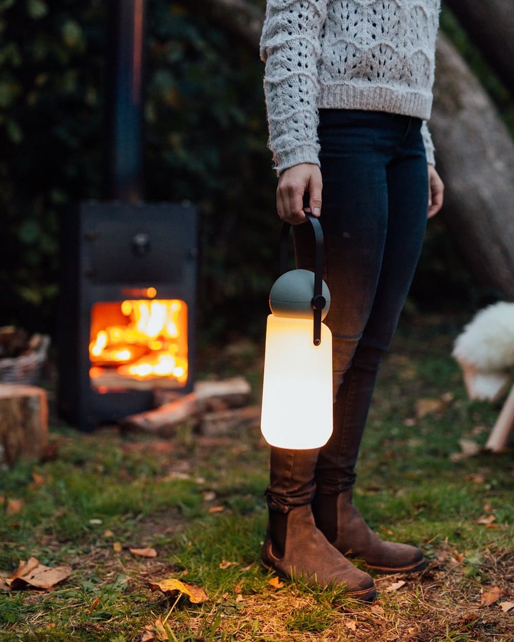 Transform your garden into a lovely place and enjoy magical evenings around the fire!