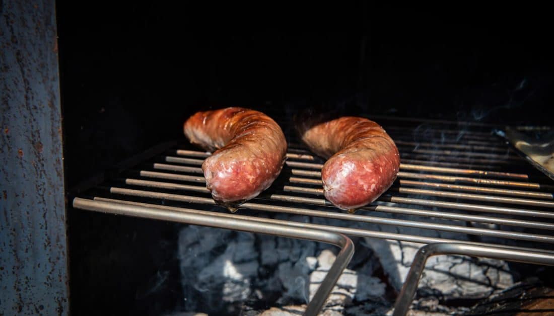 Stelaż do grillowania w piekarniku zewnętrznym