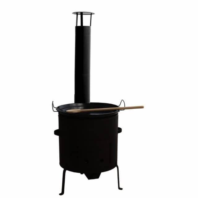Outdoor cooking stove with griddle