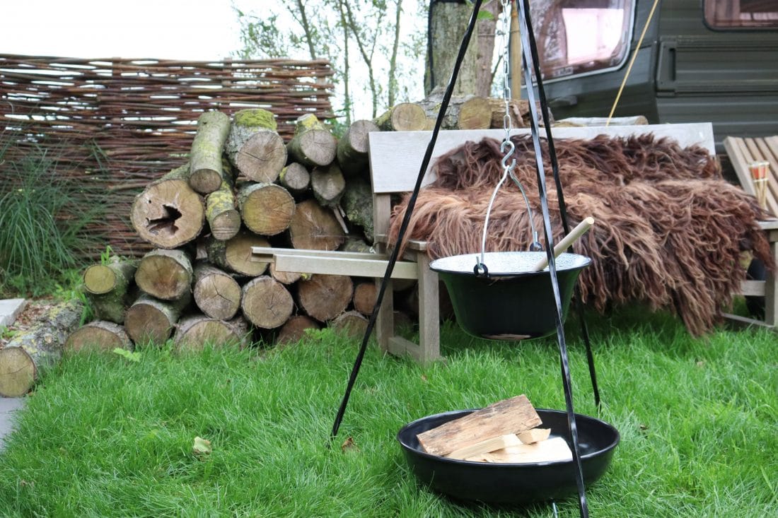 Tripod Set 120 cm With 10 Liter Witch Kettle And Firebowl