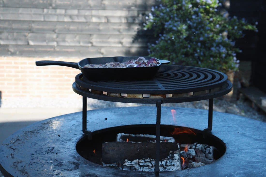 Expand your OFYR outdoor kitchen with Grill accessories