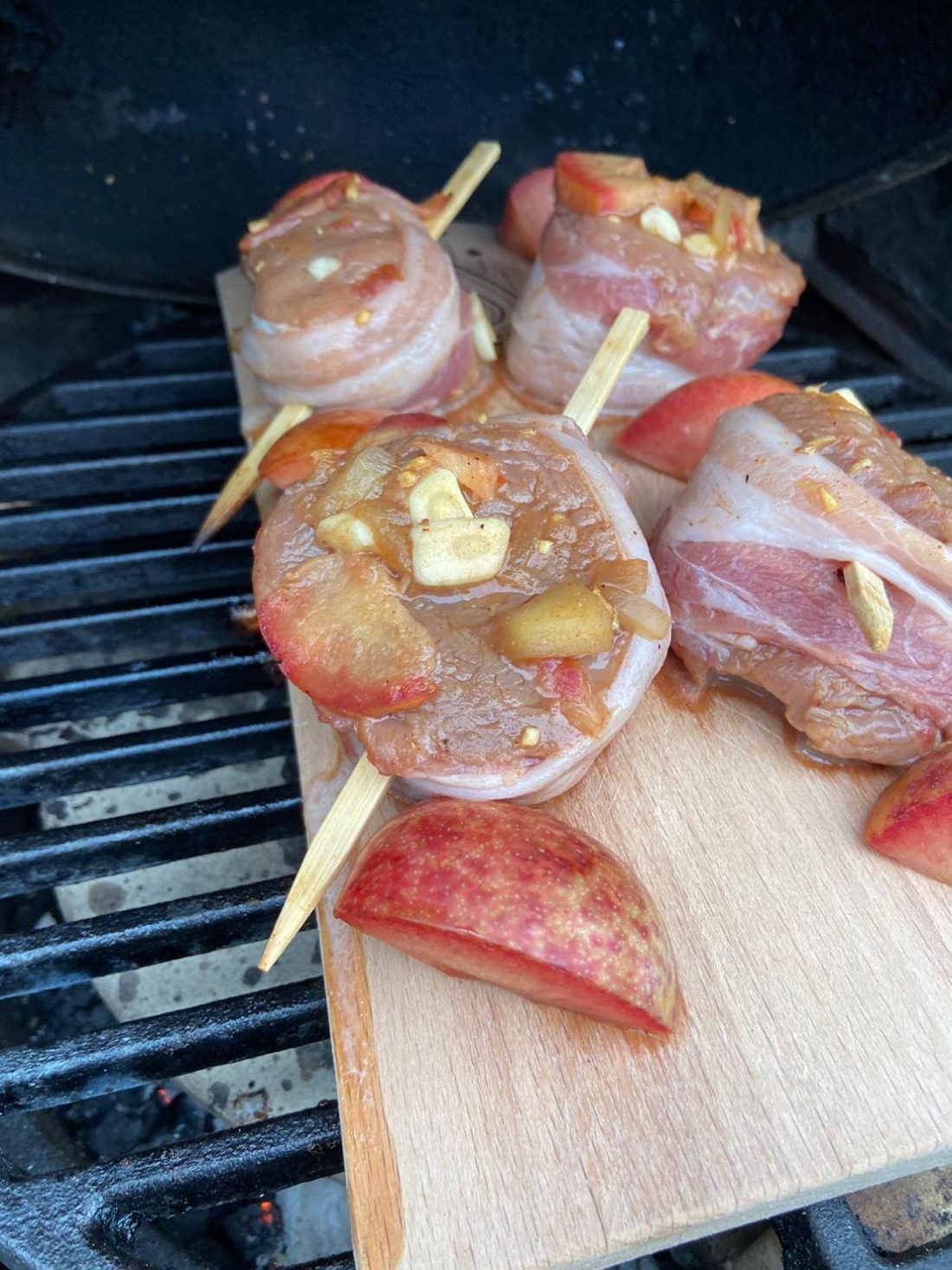 Planche à fumer kamado