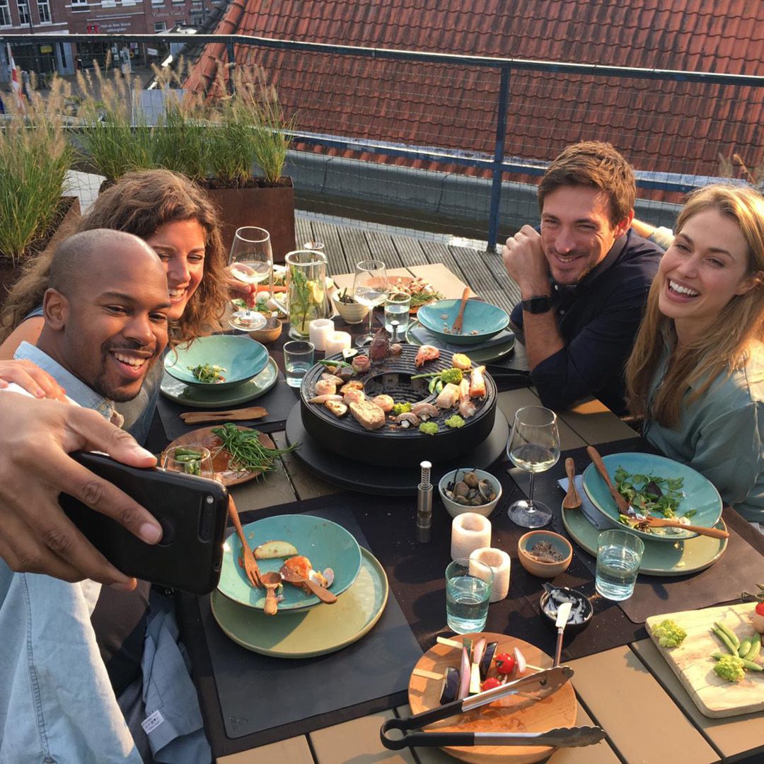 Geniet van de OFYR Tabl'O Tafel BBQ met Hemelvaart