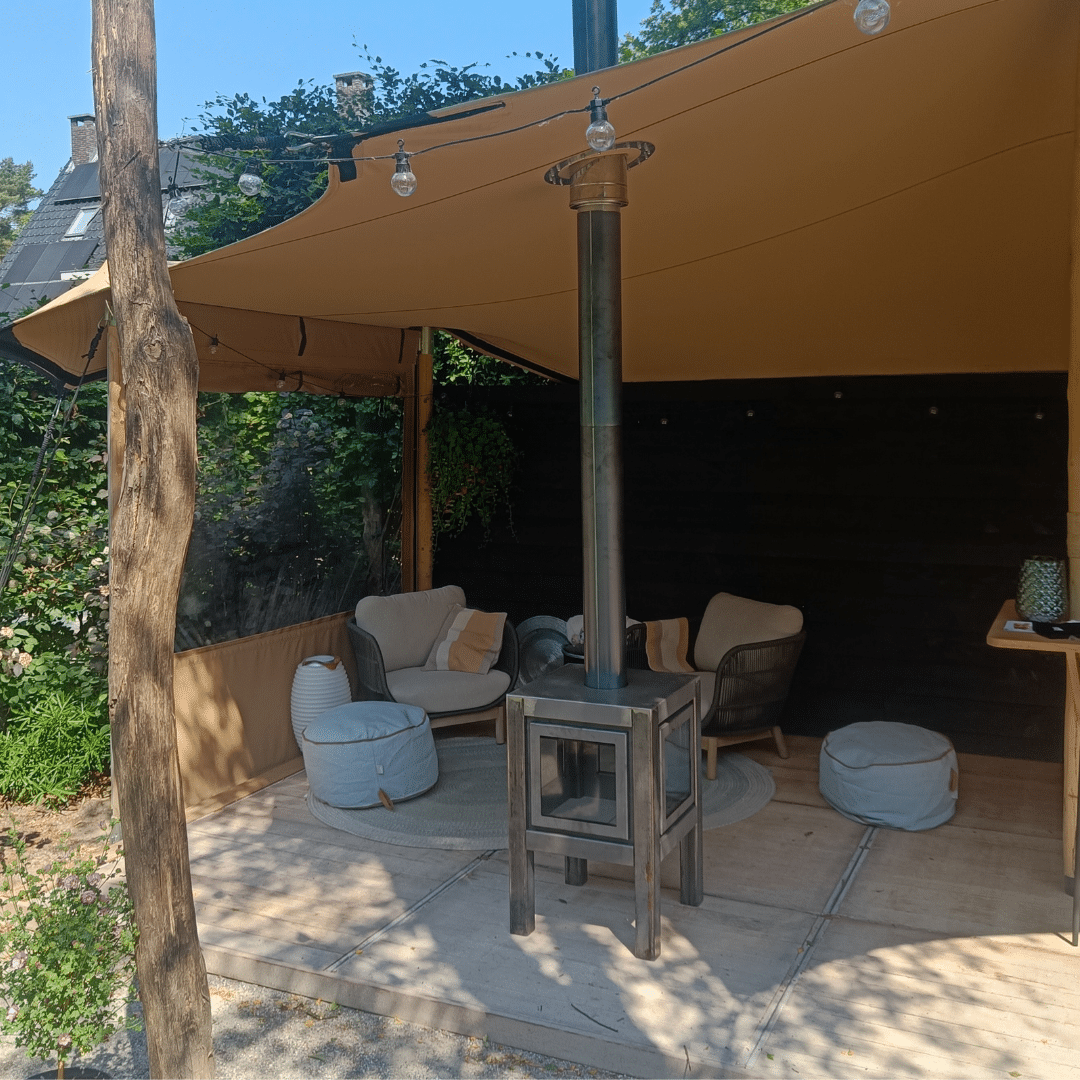 Kachel met overkapping creative tent systems