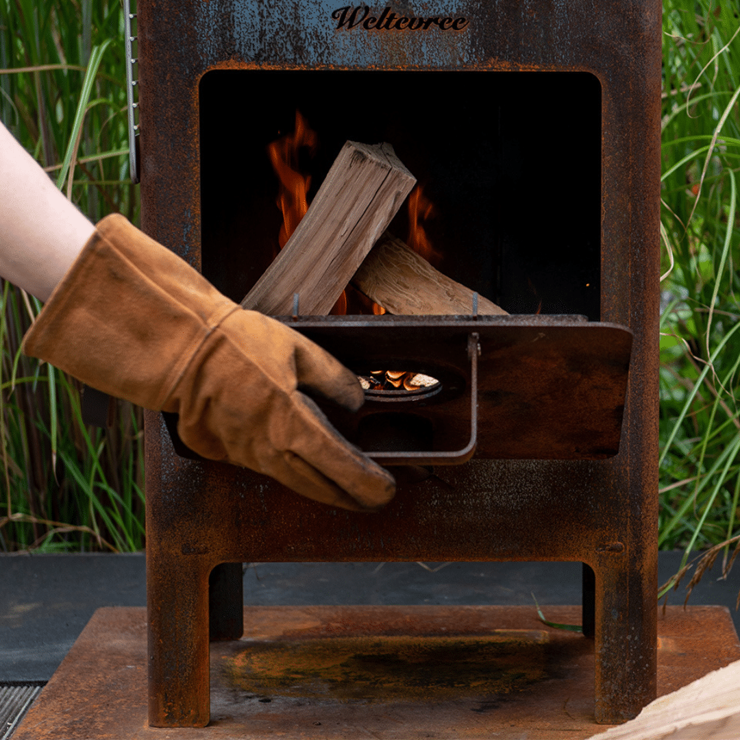 Outdooroven van cortenstaal Outdooroven van cortenstaal