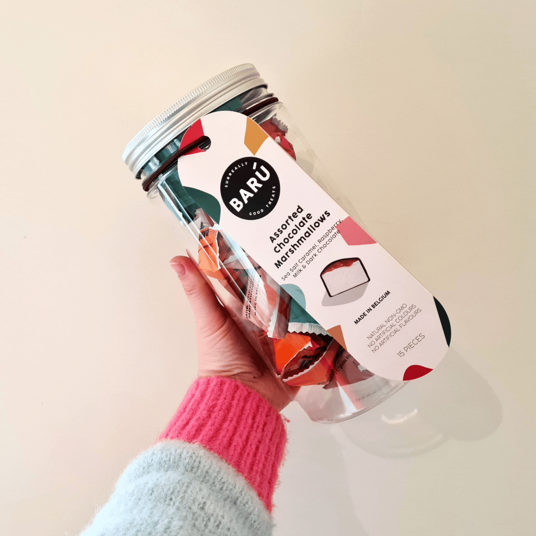BARÚ chocolate marshmallows in gift jar