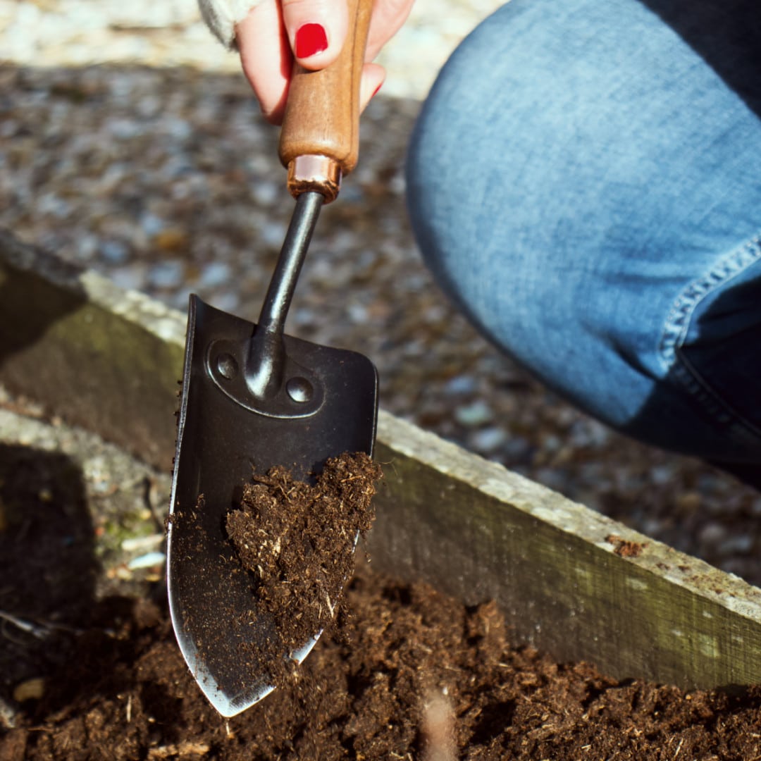 Gardening becomes even more fun with Barebones' gardening tools!