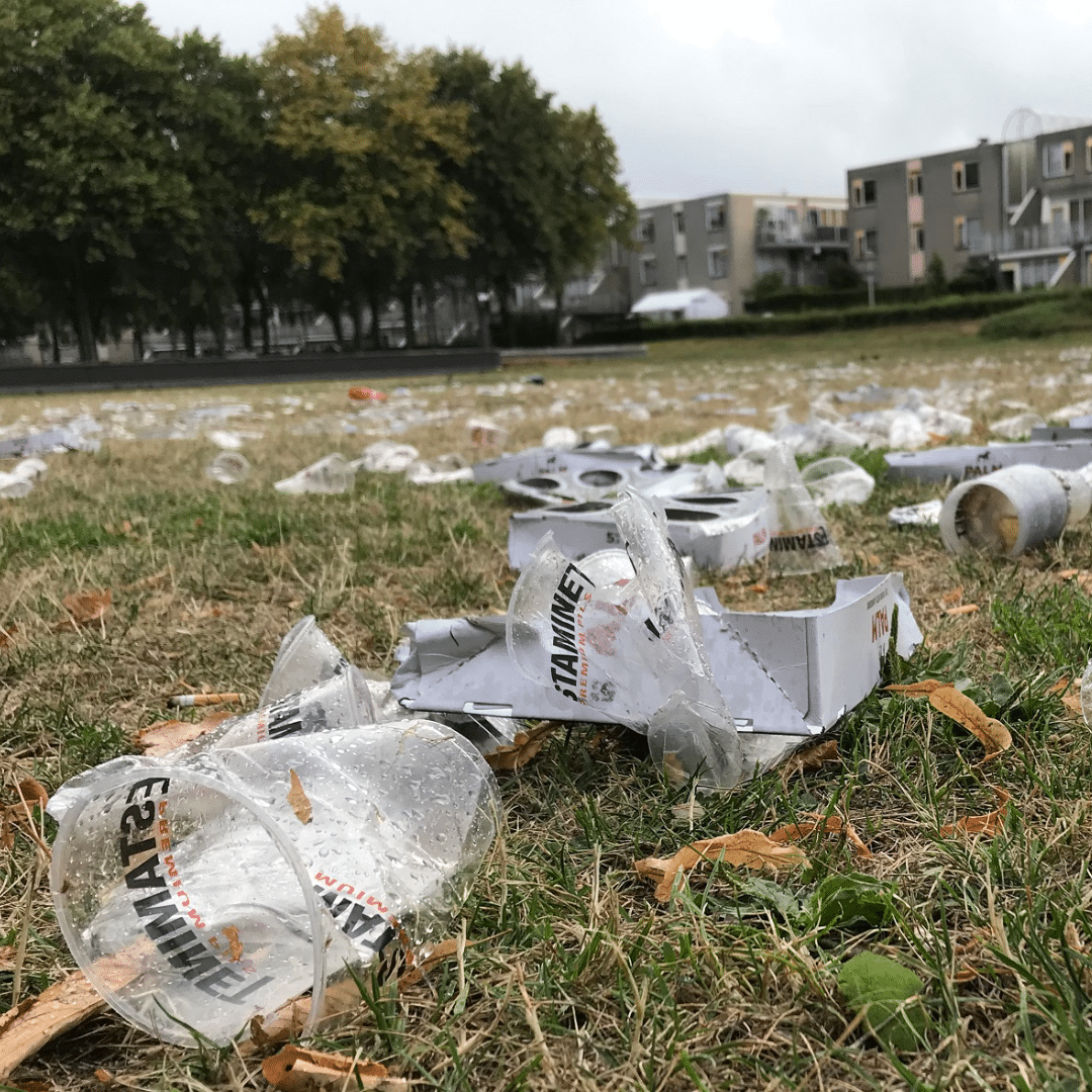 Använd sagaforms glasögon för att bekämpa föroreningar på festivaler!