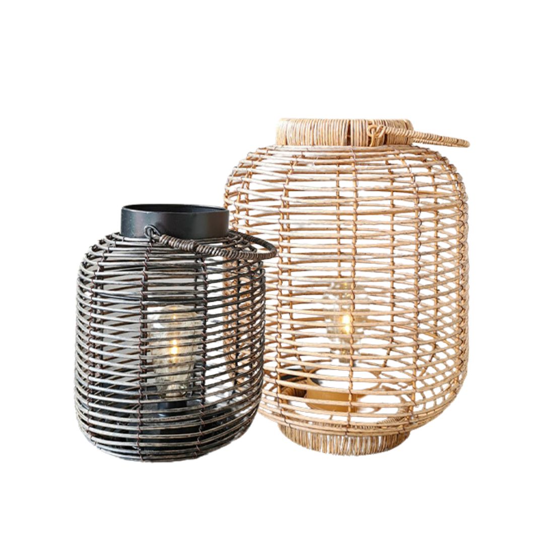 Breng een warme en natuurlijke sfeer in huis met de stijlvolle Rotan lantaarns van Gusta!