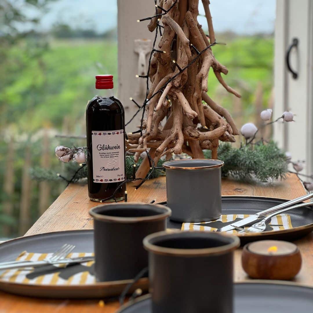 Kerst met het servies van Barebones slate grey en charcoal en gluhwein