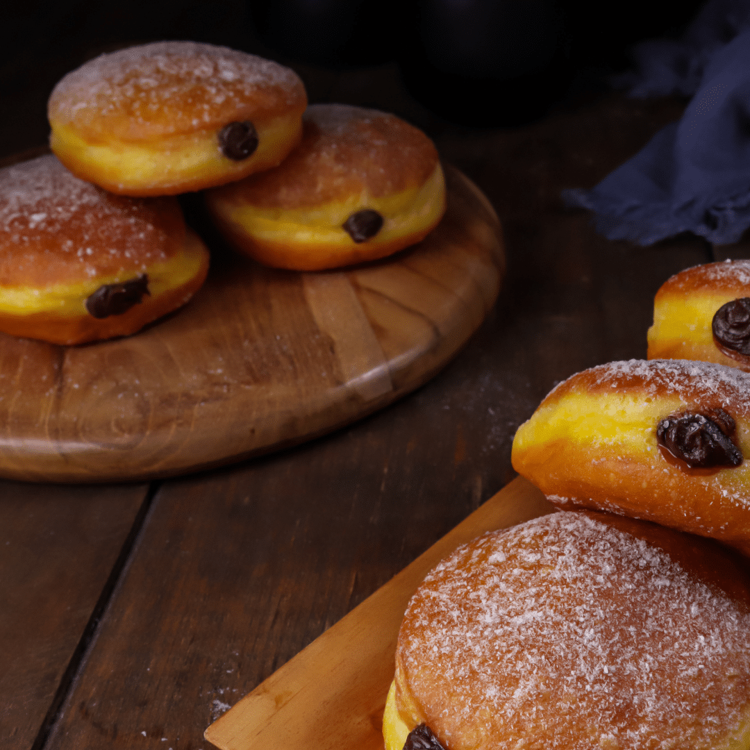 Gevulde oliebollen met room