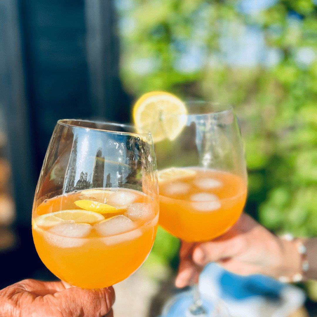 Voeg de heerlijke limonade siroop van Searoop toe in zomerpakketten