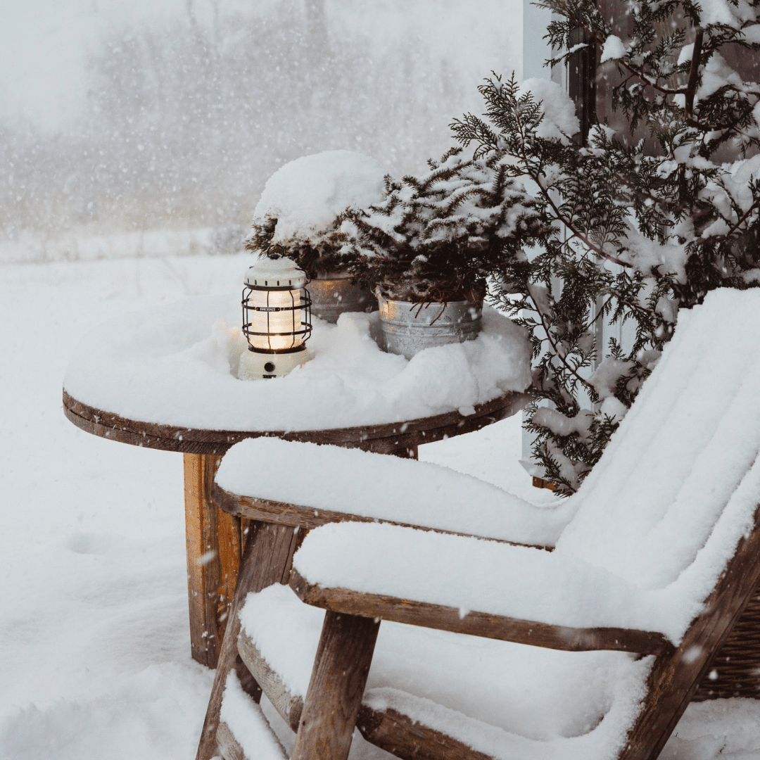 winterwonderland in de tuin Barebones lamp