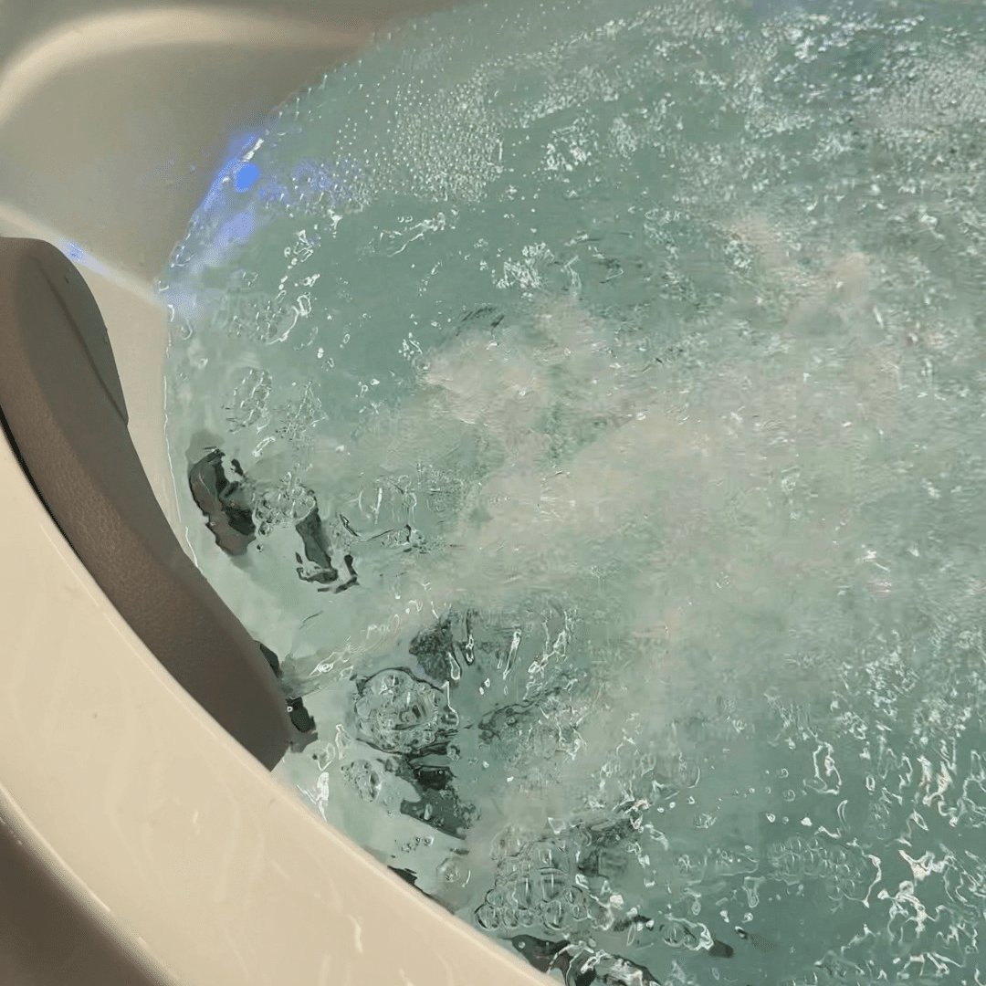 Loveseat Spa