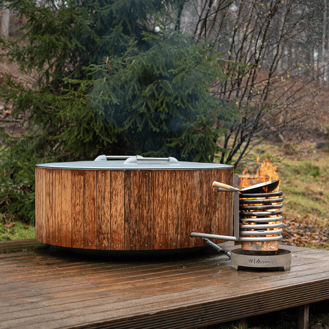 Dutchtub wood van Weltevree met cover en wok pan