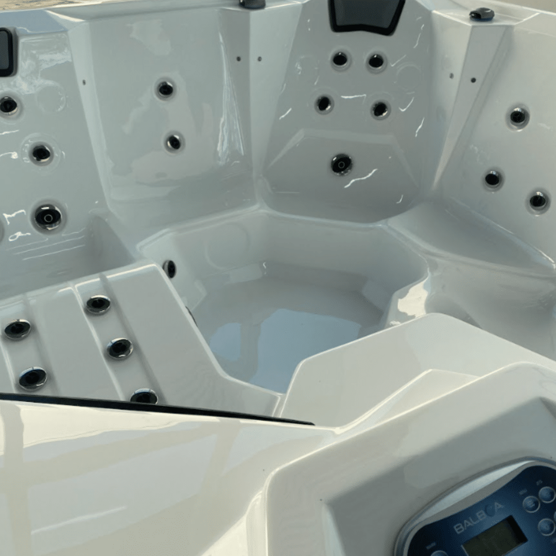 Ultimate Spa Wellness Tub binnenkant kuip