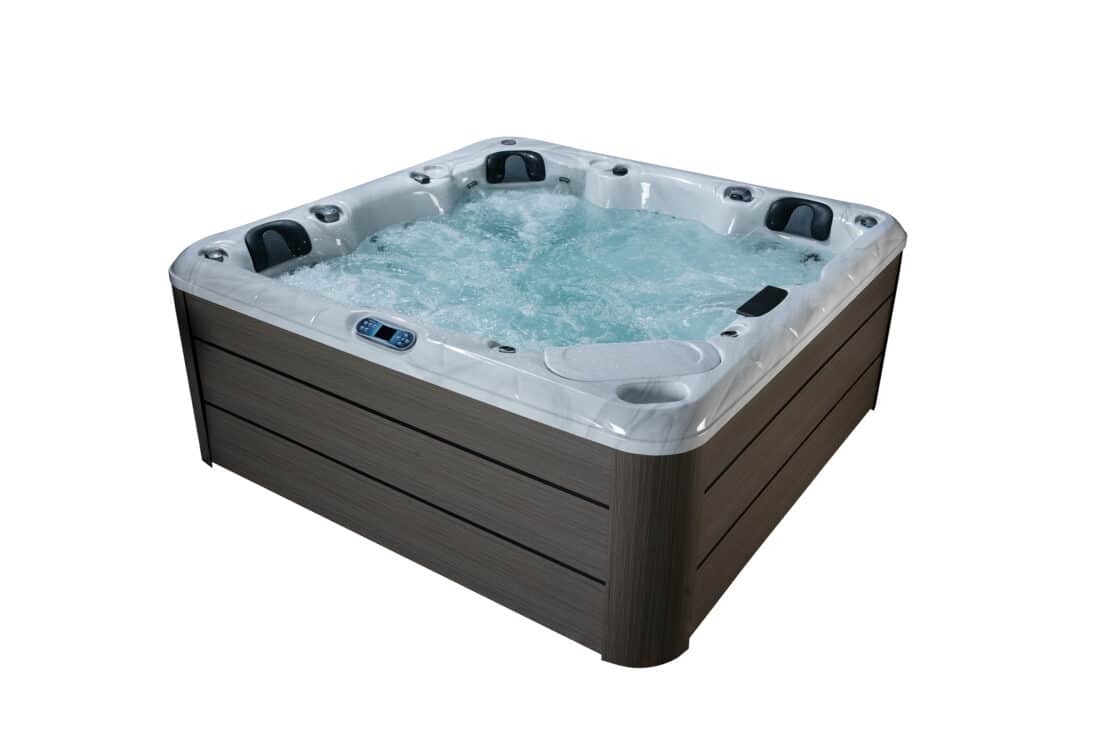 InfInity Spa Wellness tUB