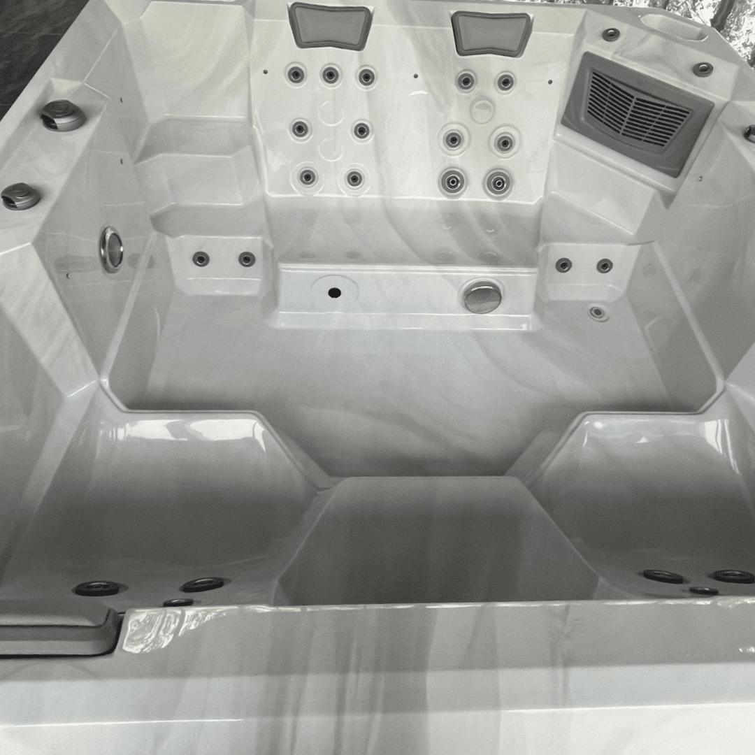 Outdoor Spa Ultimate serie type 002 Aristech Acryl