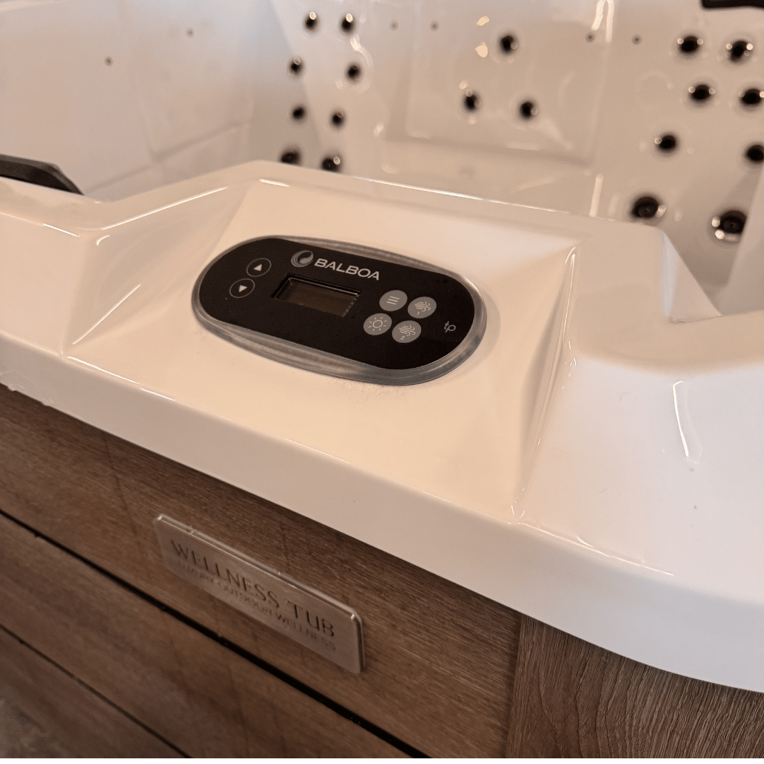 Wellness Tub Ultimate spa 002 Eco - The Art of Outdoor Wellness - teak pure white Wellness Tub Ultimate spa 002 Eco - The Art of Outdoor Wellness - teak pure white