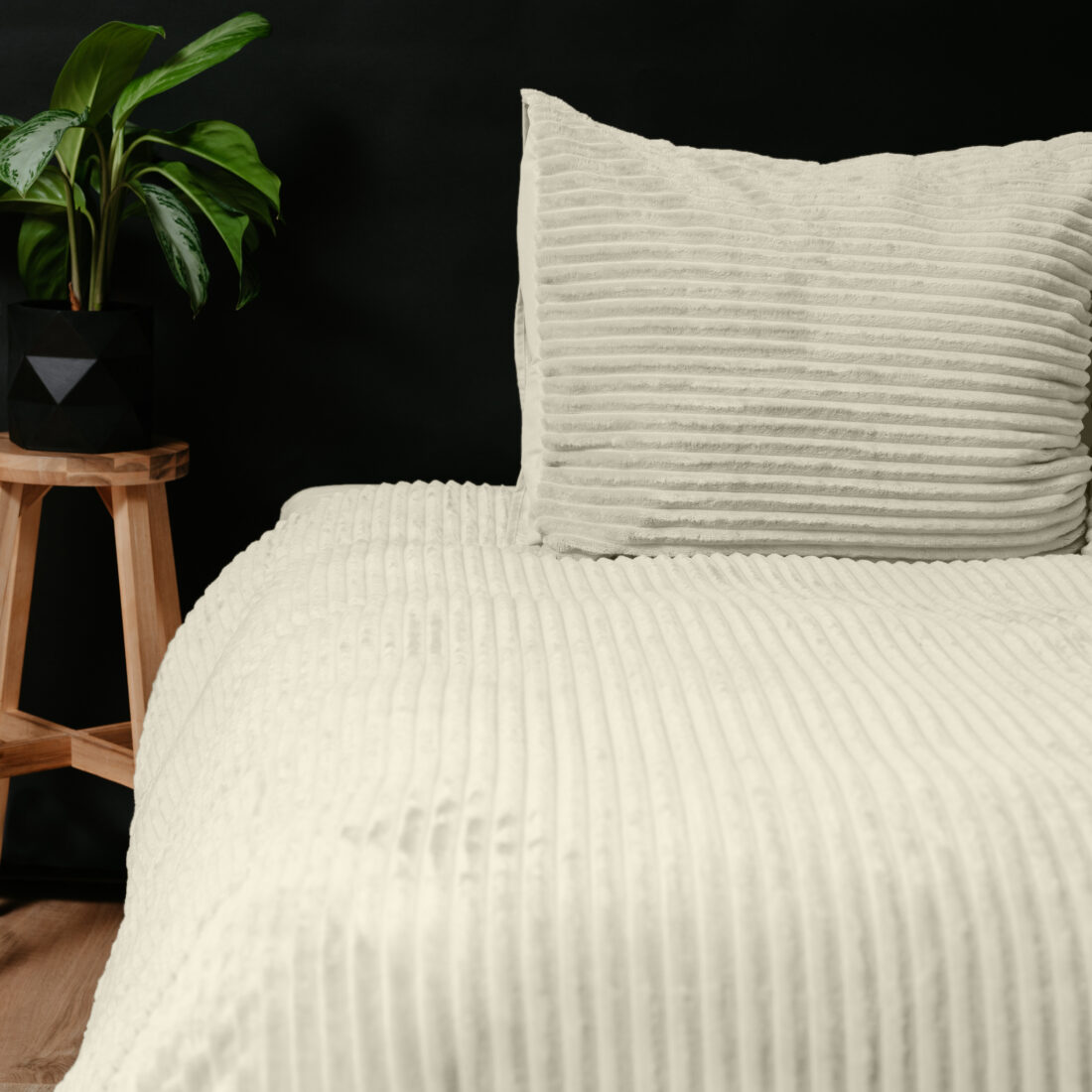 Rib Teddy Room 200 X 200 220