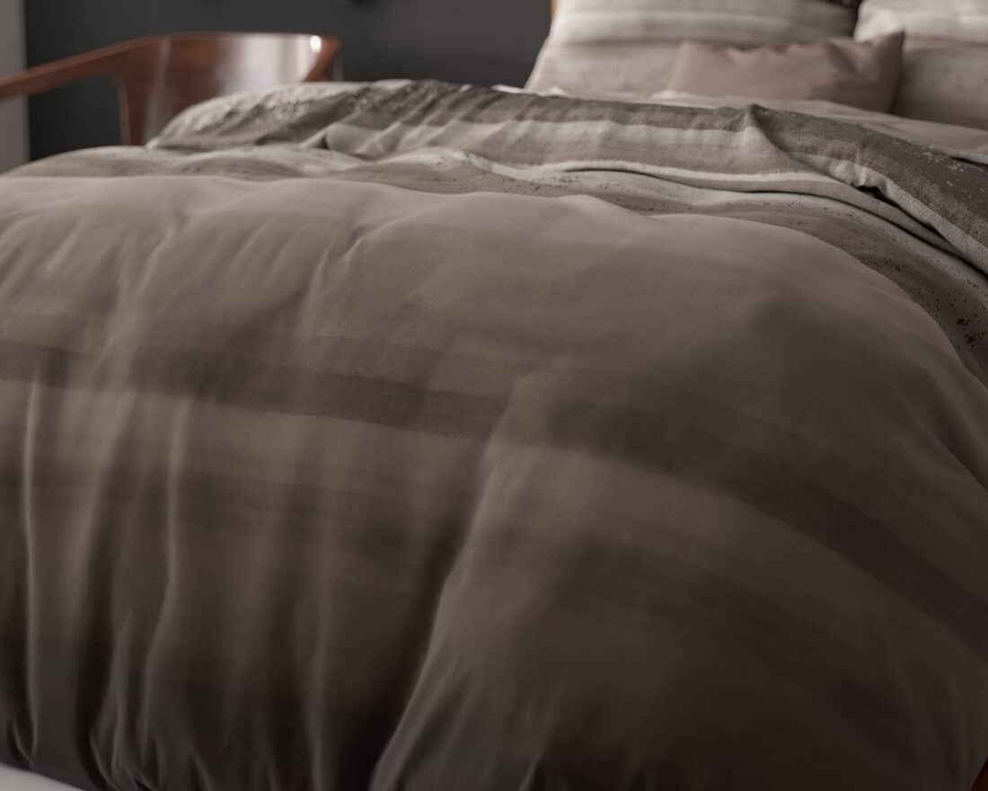 Marcus Taupe 240 X 220