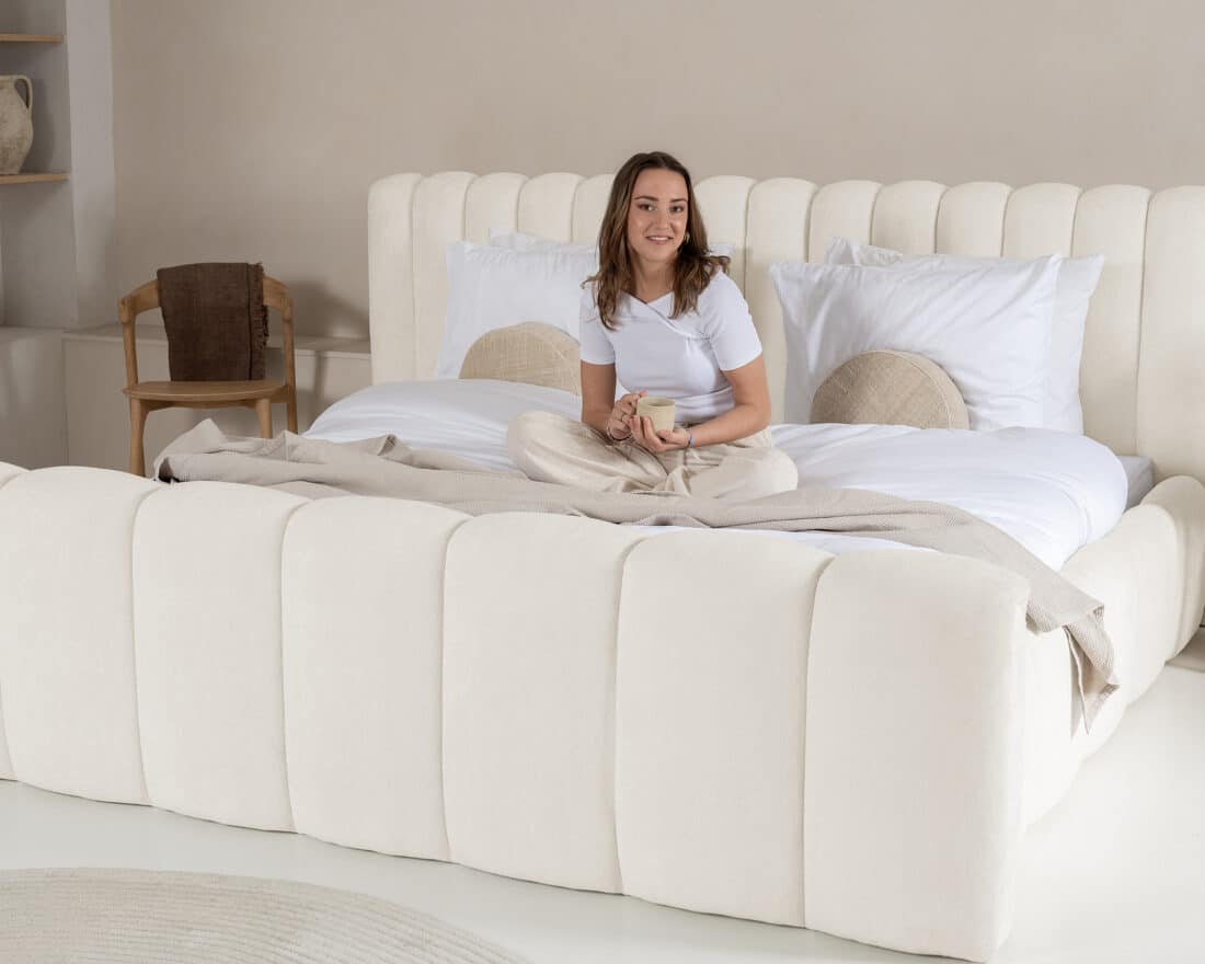 Designbed Adore Chique 180x200cm Beige 8211 Zonder Matras