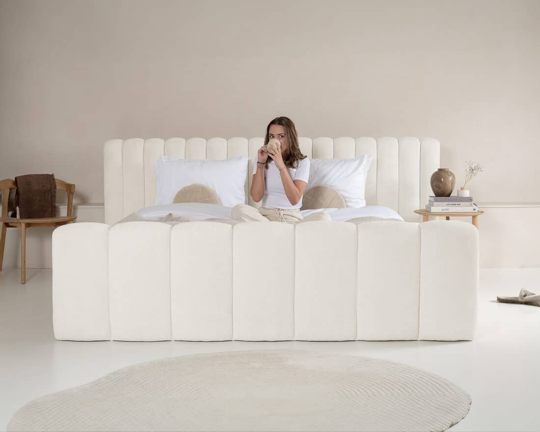 Designbed Adore Chique 180x200cm Beige 8211 Zonder Matras