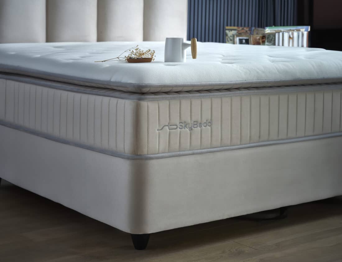 Opbergboxspring Birdybedd Beige 180x200cm
