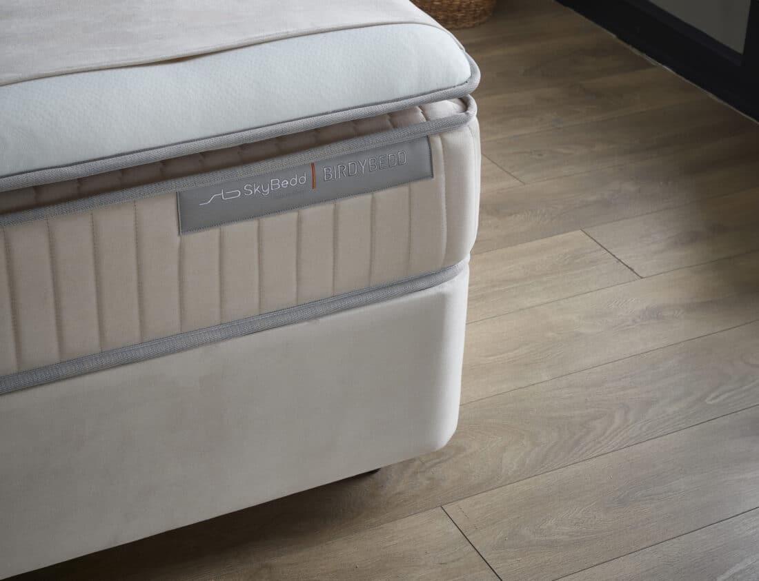 Opbergboxspring Birdybedd Beige 180x200cm