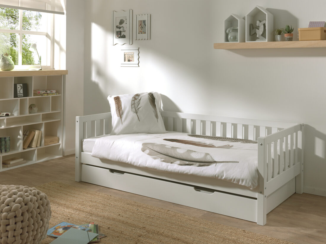 Deze Fritz Combinatie In Wit Bestaat Uit Een Bed 90 215 200 En Bijhorend Rolbed