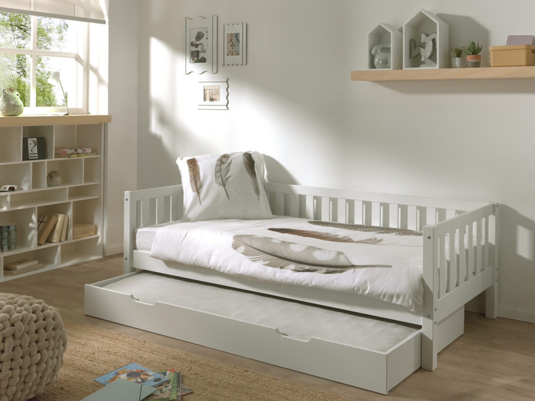 Deze Fritz Combinatie In Wit Bestaat Uit Een Bed 90 215 200 En Bijhorend Rolbed