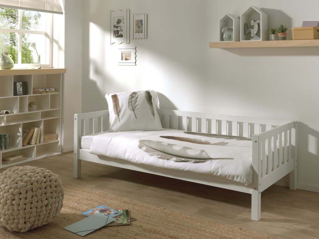 Deze Fritz Combinatie In Wit Bestaat Uit Een Bed 90 215 200 En Bijhorend Rolbed