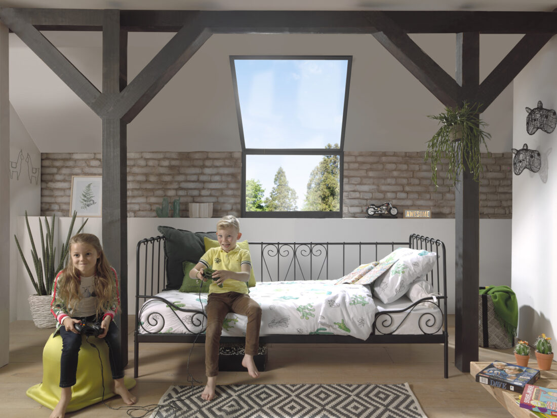 Kajuitbed Alice 8211 Zwart 8211 90x200cm