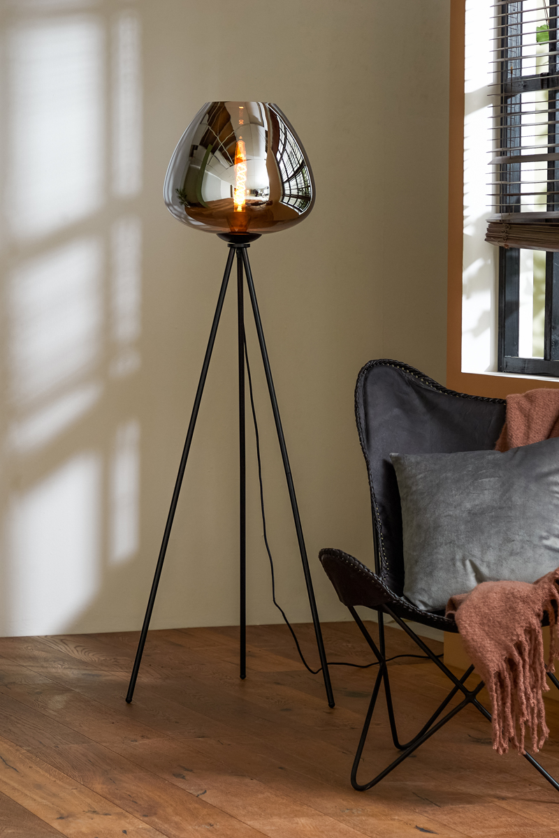 Vloerlamp Mayson 8211 Driepoot 42 215 146 Cm 8211 Glas Gerookt Mat Zwart