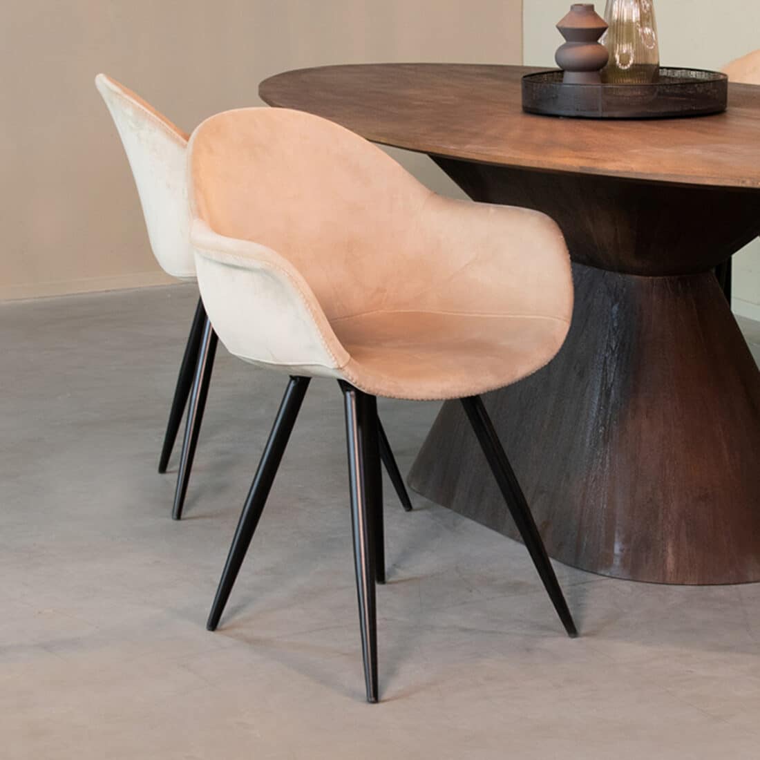 Eetkamerstoel Forli 8211 Zand 8211 Fluweel Minimale Bestelling 2 Stuks