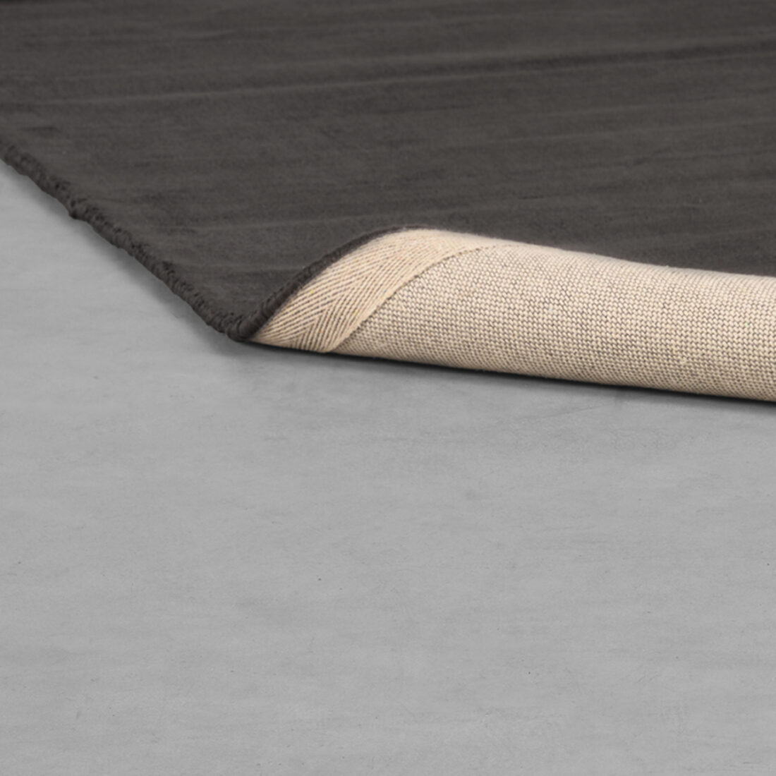 Vloerkleed Velvy 8211 Antraciet 8211 Synthetisch