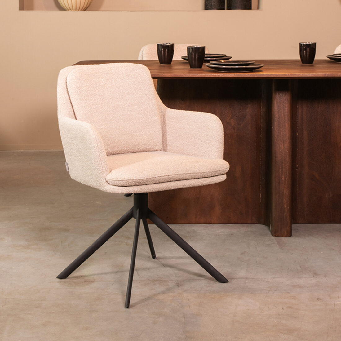 Eetkamerstoel Joy 8211 Naturel 8211 Boucle Minimale Bestelling 2 Stuks