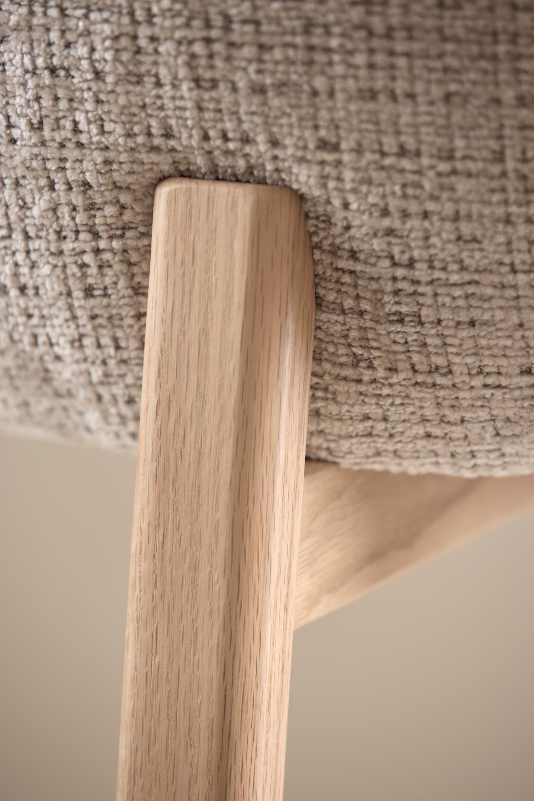 Eetkamerstoel Darlene 8211 Stof Juto Beige 8211 Eikenhout Minimale Bestelling 2 Stuks Eetkamerstoel Darlene 8211 Stof Juto Beige 8211 Eikenhout Minimale Bestelling 2 Stuks