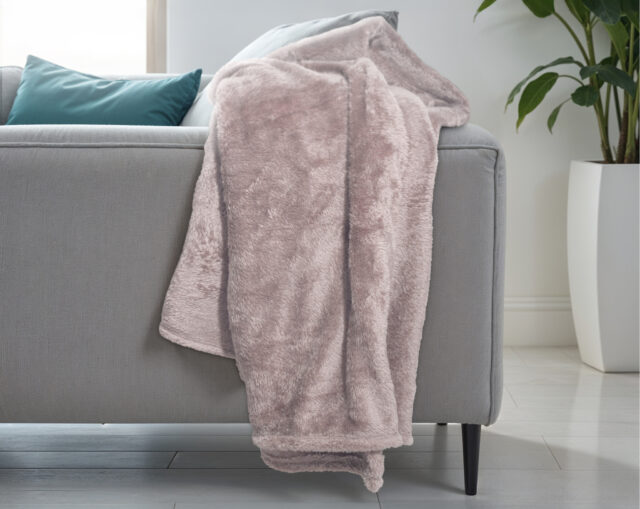 Teddy Deken Poeder Roze 150 X 200