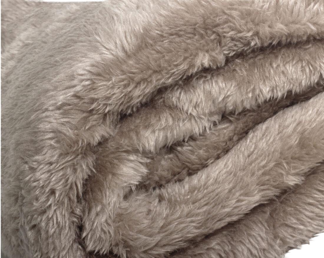 Teddy Deken Diep Taupe 150 X 200 Teddy Deken Diep Taupe 150 X 200