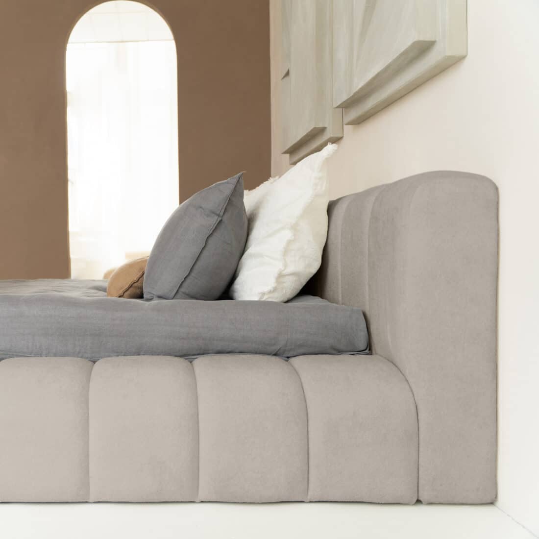 Designbed Adore Classic 8211 Cappuccino 8211 180 215 200 Cm 8211 Zonder Matras