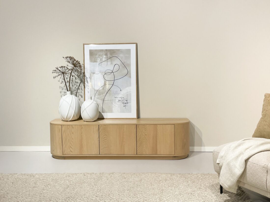 Dressoir Novero 8211 Eikenhout Fineer 8211 180 Cm Dressoir Novero 8211 Eikenhout Fineer 8211 180 Cm